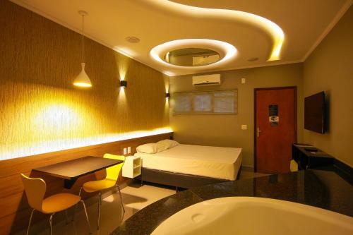 Hotel Oasis Motel