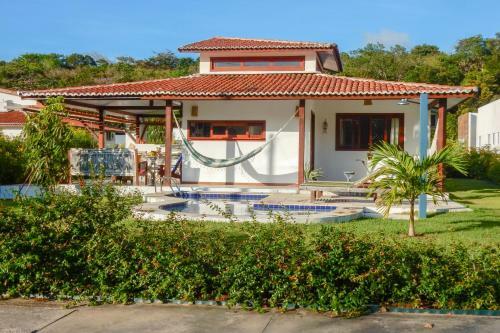 Luxury Villa - Madeiro