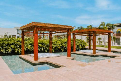 Apartamento Qavi - �le de Pipa - Flat Com Piscina Privativa #102d