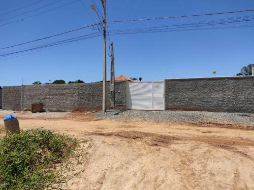Linda Casa Com Piscina Em Itajub� A 1000mt Da Praia.