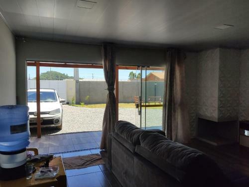 Linda Casa Com Piscina Em Itajub� A 1000mt Da Praia.