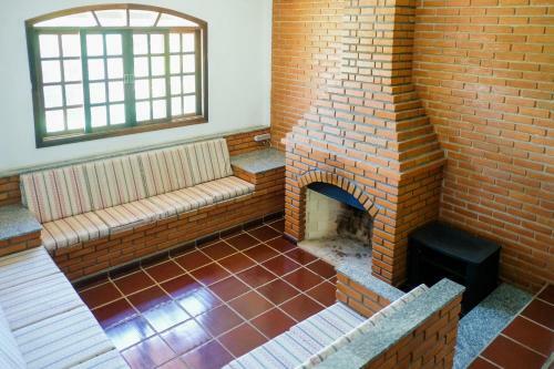 Ch�cara Para 12 Pessoas Com Wi-fi E Piscina