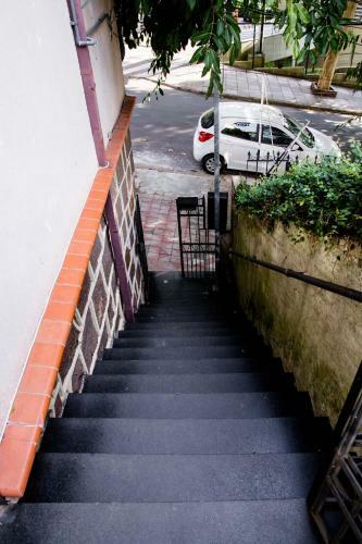 Piano B&B + Coworking