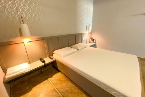 Hotel Dreams Motel