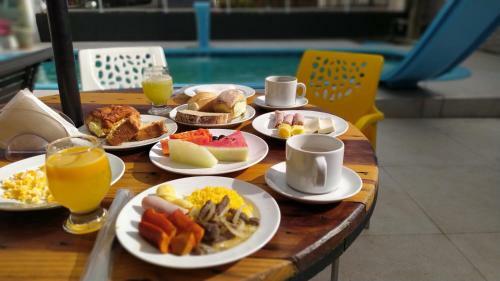 Hostal Pousada Maanaim Porto