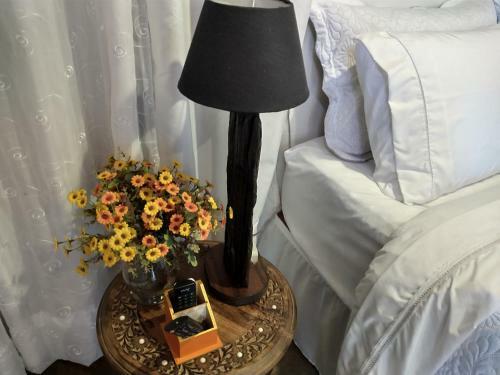 Pousada Figueira Do Rio Do Boi Chal� Ambar