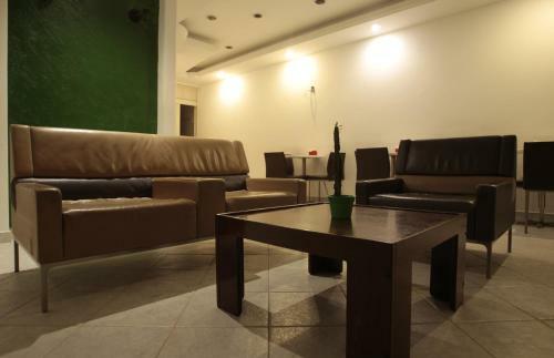 Hangar Rio Hostel