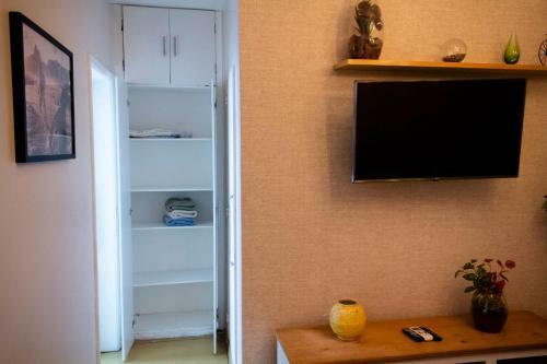 Apartamento Quarto E Sala Em Ipanema Perto Da Praia