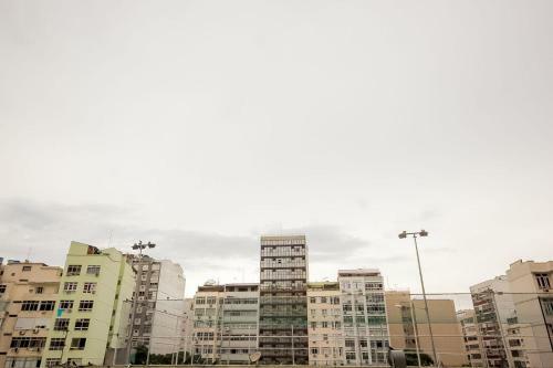 Apartamento Artes de Copa - Conforto, Aconchego E Praia!