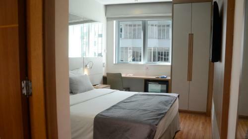 Hotel Atl�ntico Travel Copacabana