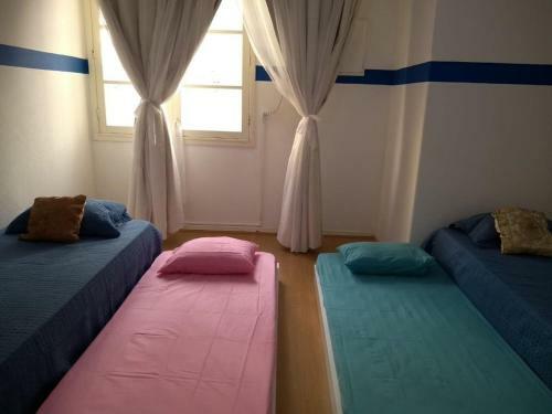 Apartamento 2 Quartos Em Copacabana 200 Metros Da Praia