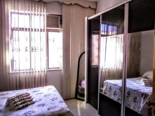 Apartamento Copacabana 3 Quartos Com Ar Cond Garagem A 2 Qds Da Praia