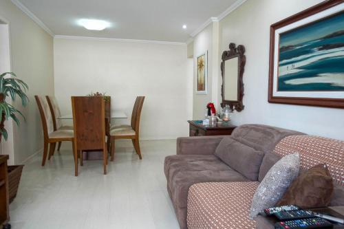 Apartamento 3 Quartos No Leblon Ff702