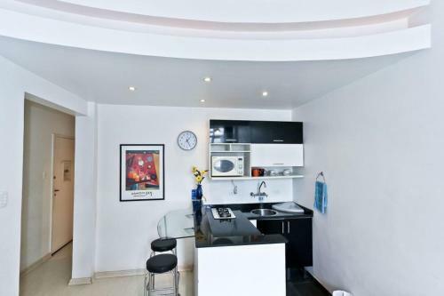 Apartamento #202 - 2 Bedroom On Beach Block