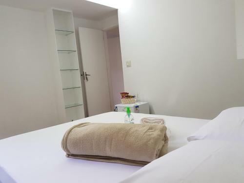 Quarto Privativo Em Condominio