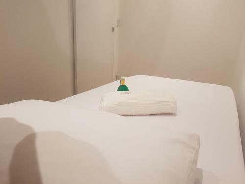 Quarto Privativo Em Condominio