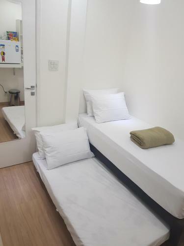 Quarto Privativo Em Condominio