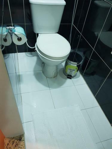 Quarto Privativo Em Condominio