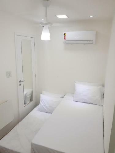 Quarto Privativo Em Condominio