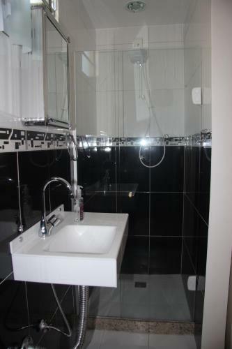 Quarto Privativo Em Condominio