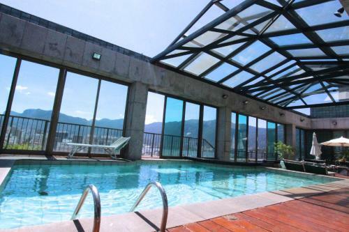 Apartamento Tiffany's Ipanema 13ma