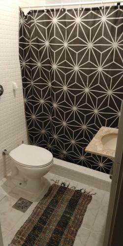 Quarto Casal Acolhedor Em Copacabana - Apartamento Compartilhado
