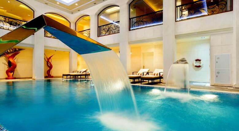 Hotel The St. Regis Moscow Nikolskaya