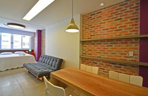 Apartamento Studio Reformado Para 4 Pessoas Na Quadra Da Praia!