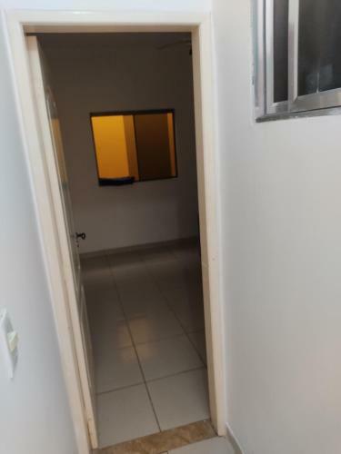 Casa 3 Quartos Com Churrasqueira E Chuveir�o