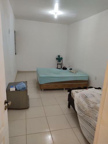 Casa 3 Quartos Com Churrasqueira E Chuveir�o