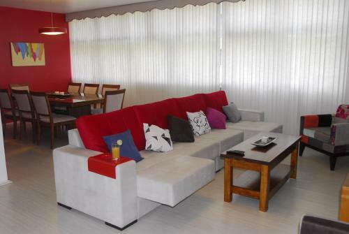 Copacabana Apartment, 30 Mts. From The Beach