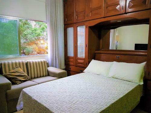 Apartamento Santa Clara de Copacabana, Pertinho Da Praia!
