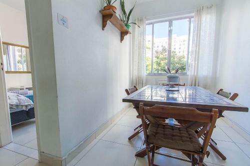 Apartamento 3 Quartos Ao Lado Da Praia de Copacabana E Arpoador!