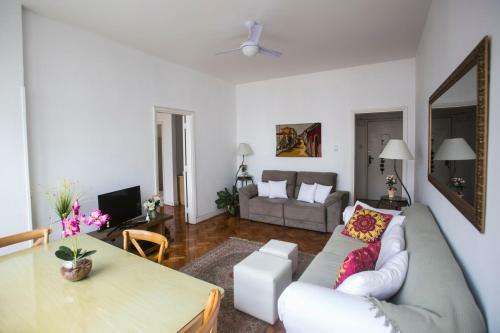 Apartamento Quarto E Sala Espa�oso No Leblon