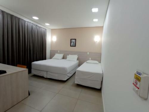 Hotel Manac�