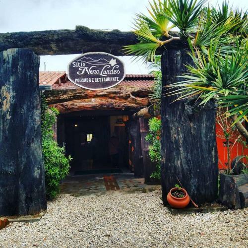 Hostal Restaurante E Pousada S�tio Nona Lurdes