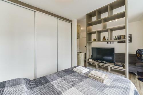 Apartamento Flat Com Wifi Ao Lado Da Ponte Estaiada Sp