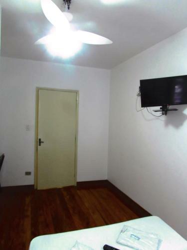 Teodoro Palace Hotel A 5 Minutos Do Br�s E Bom Retiro