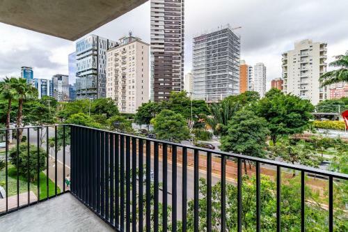Apartamento Housi Faria Lima