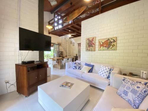 Casa Azal�ia A 300m Da Praia de Camburi