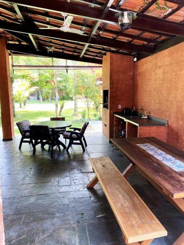 Casa Com Churrasqueira E Wi-fi Na Praia Do Guaec�