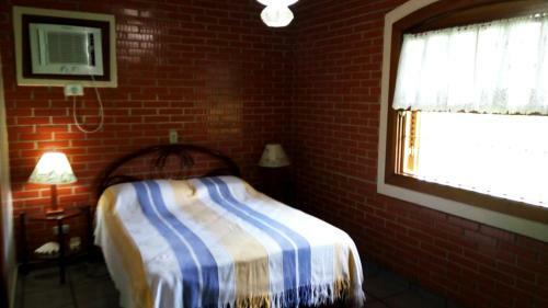 Casa Perto Da Areia Em Guaeca Com Wifi E Churrasq