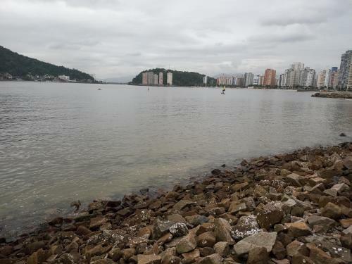 Hostal Hospedagem Adilson Praia. S�o Vicente Sp