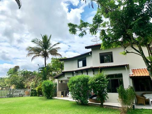 Casa Linda Com Piscina E Wi-fi, Pertinho Da Praia