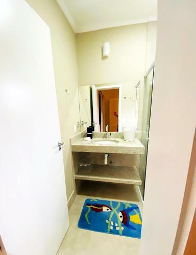 Casa Linda Com Piscina E Wi-fi, Pertinho Da Praia