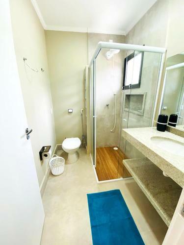 Casa Linda Com Piscina E Wi-fi, Pertinho Da Praia