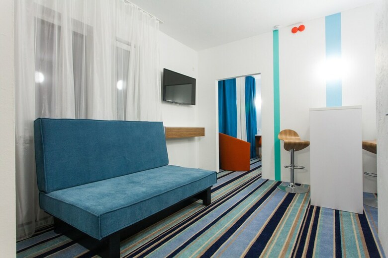 Posada Global Sky Hotel