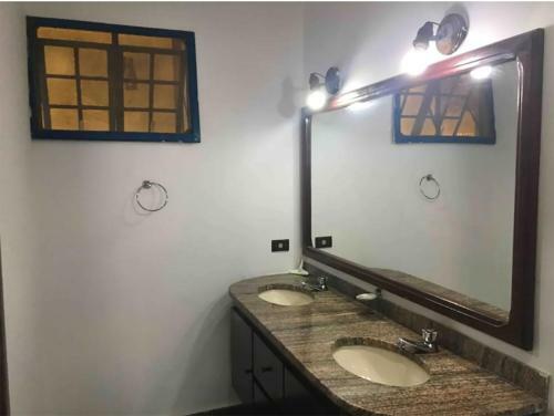 Casa Linda Com Piscina E Wifi Em Ubatuba