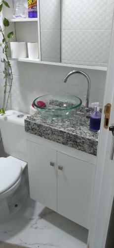 Apartamento Apto Inteiro 2q Pr�ximo Aerop Confins