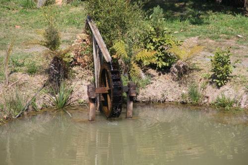 Hostal Pousada Chal�s No Lago